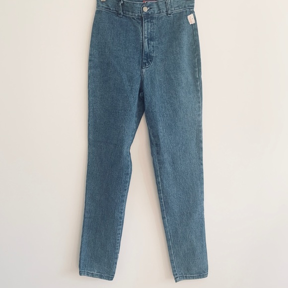 ❌SOLD❌ Do Not Purchase! Vintage Skinny Jeans - Picture 2 of 8